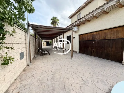 Casa de 639 m² a l'Eliana