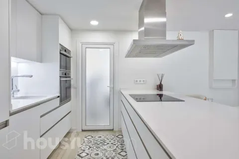 Pis de 67 m² a Santa Coloma de Gramenet
