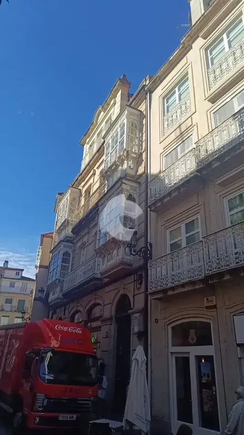 Pis de 240 m² a Ourense