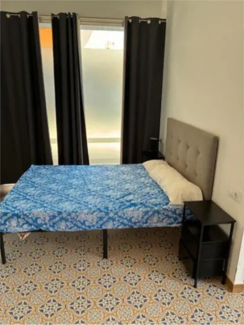 Pis de 65 m² a Sanlúcar la Mayor (3/7)