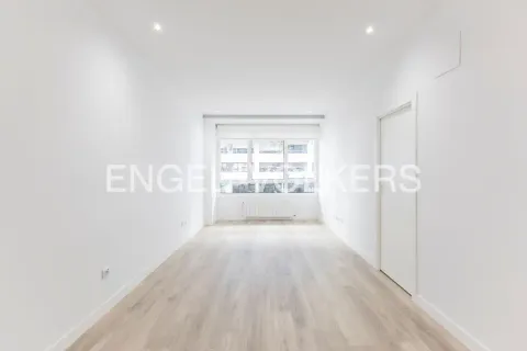 Apartamento 104 m² em Madrid