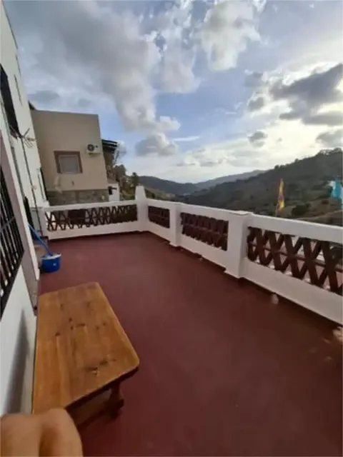 Casa 100 m² a Totalán