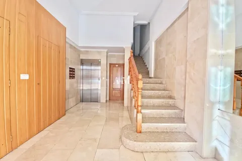 Pis de 200 m² a Alacant