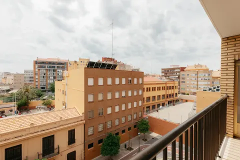 Кімната в оренду, Валенсія