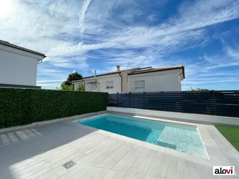 Casa de 240 m² a Ogíjares