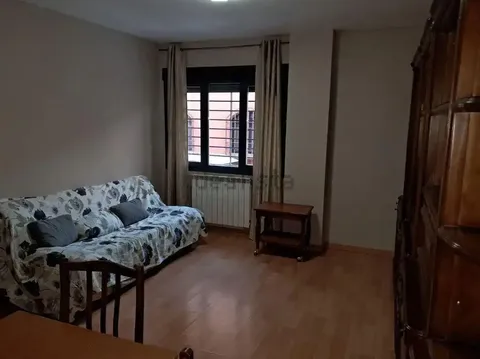 Flat 85 m² in Valdepeñas