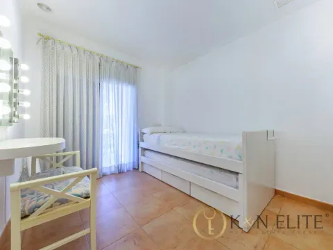 Maison 180 m² à Santa Pola