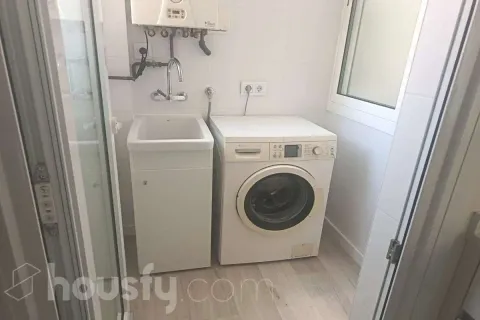 Pis de 67 m² a Santa Coloma de Gramenet