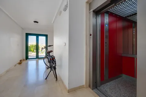 Pis de 61 m² a Oriola