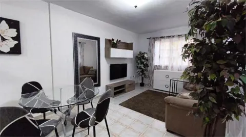 Appartement 80 m² à Arona