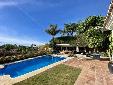 Haus 375 m² in Benahavís