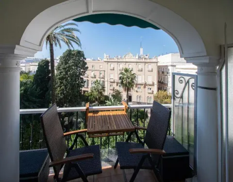 Appartamento 95 m² a Cádiz