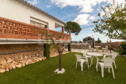 Haus 90 m² in la Torre de Claramunt