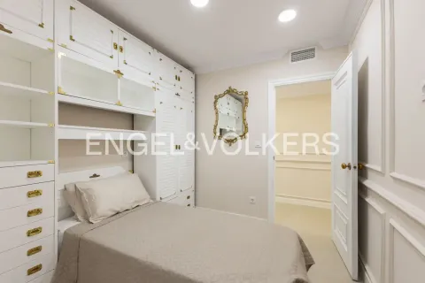 Appartamento 206 m² a Valencia