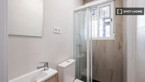 Комната в аренду, Мадрид