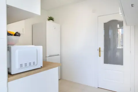 Habitació de lloguer, Parla
