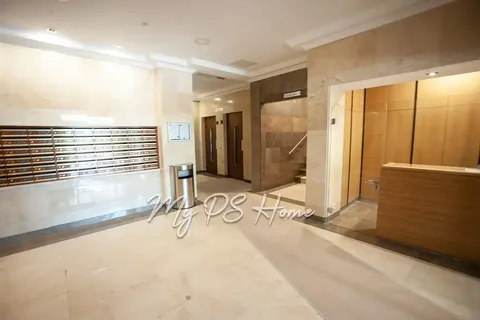 Wohnung 111 m² in Madrid