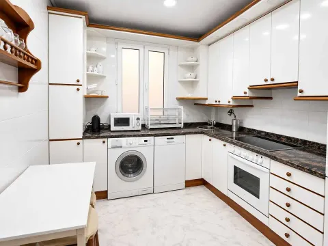 Flat 83 m² in Santander