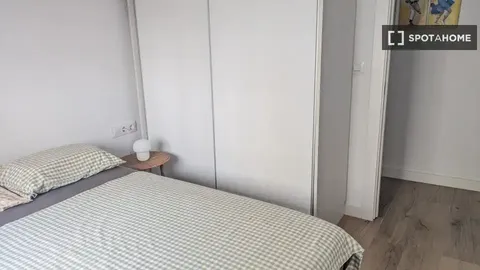 Pis de 80 m² a València