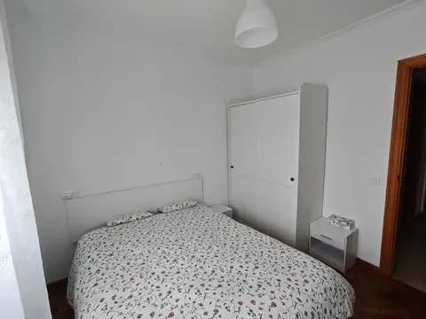 Habitació de lloguer, Foz