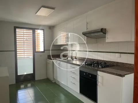 Appartamento 112 m² a Valencia