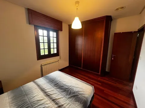 Casa de 180 m² a San Cibrao das Viñas