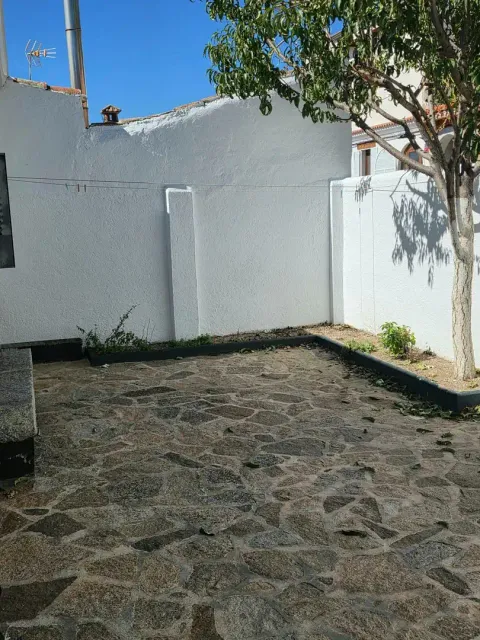 Maison 55 m² à Navalperal de Pinares (2/22)