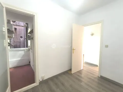 Pis de 48 m² a l'Hospitalet de Llobregat