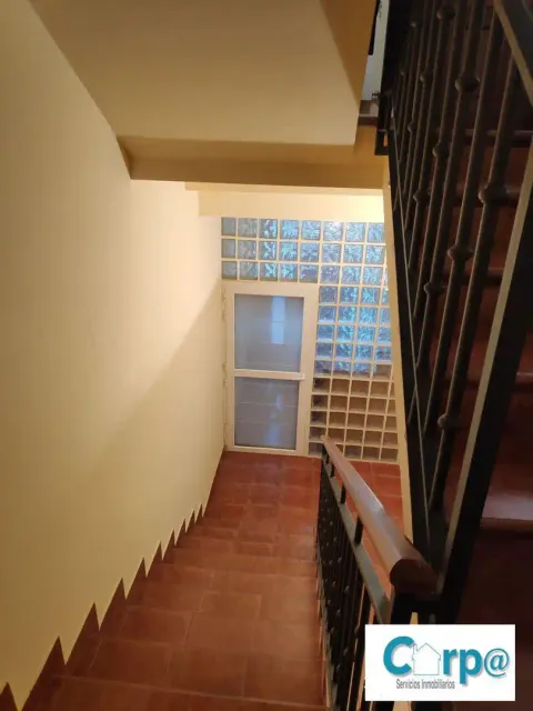 House 221 m² in Andosilla