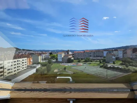 Pis de 147 m² a Ourense