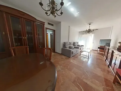 Pis de 95 m² a Còrdova