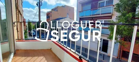 Pis de 63 m² a Santa Coloma de Gramenet