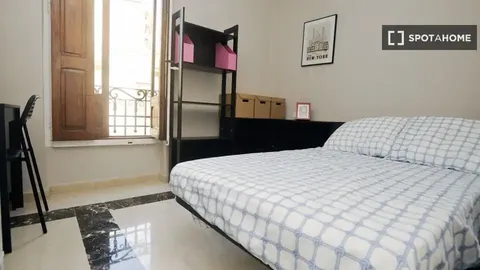 Habitació de lloguer, València