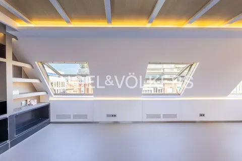 Appartamento 300 m² a Madrid