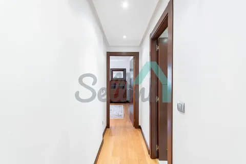 Wohnung 92 m² in Oviedo