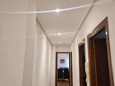 Pis de 80 m² a Oviedo