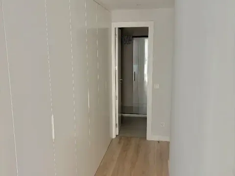 Wohnung 72 m² in Madrid