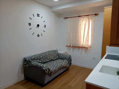 Flat 35 m² in San Cristóbal de La Laguna (3/11)