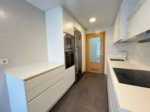 Appartamento 102 m² a Pamplona