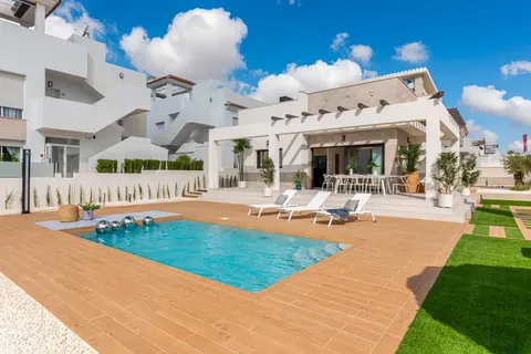 Haus 580 m² in Rojales