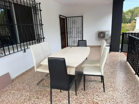Casa de 1700 m² a Alberic