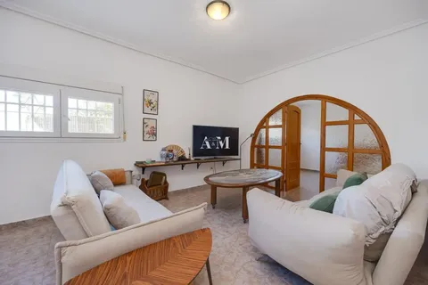 Casa de 360 m² a Torrevella