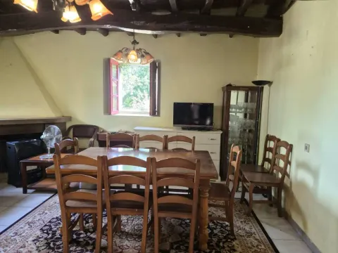Casa de 978 m² a Curtis