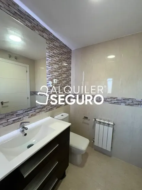 Pis de 230 m² a Valdeolmos-Alalpardo