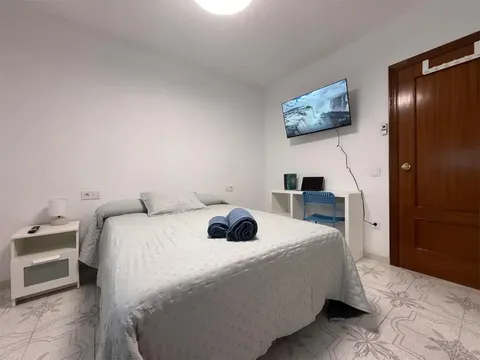 Habitación 90 m², Linares