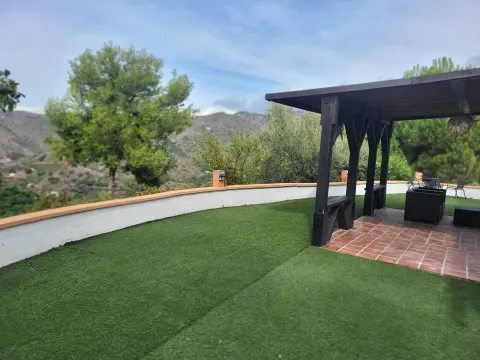 Moradia 110 m² em Sayalonga