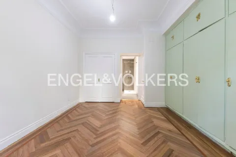 Apartamento 208 m² em Madrid