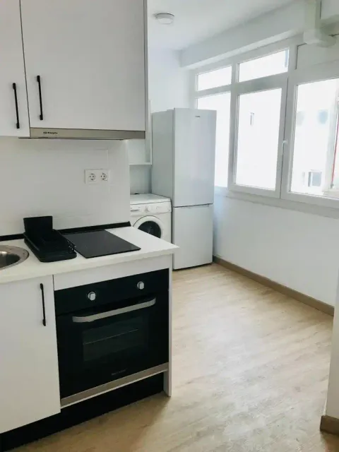 Flat 84 m² in Granada (2/13)