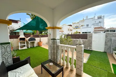 Casa de 150 m² a Torrevella