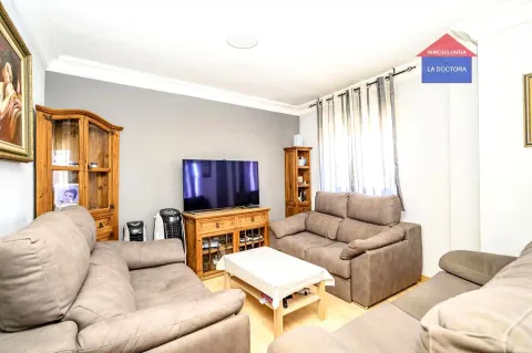 Flat 142 m² in Navalcarnero